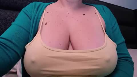 Katy online show from January 2025 06:14:01 AM