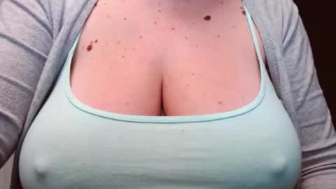 Snapshot of katynextdoor chatting on November 2025 03:18:02 AM Katy online show from November 2025 03:18:02 AM