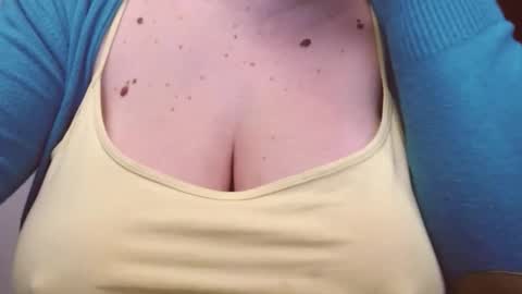 Snapshot of katynextdoor chatting on November 2025 02:54:02 AM Katy online show from November 2025 02:54:02 AM