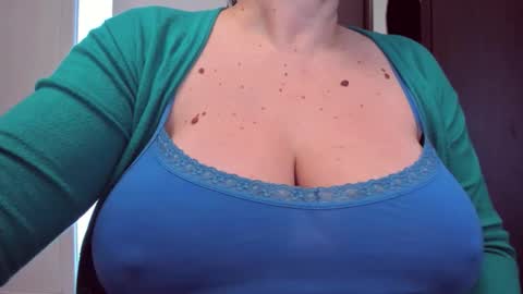 Snapshot of katynextdoor chatting on January 2026 06:52:02 AM Katy online show from January 2026 06:52:02 AM