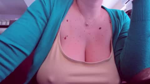 Snapshot of katynextdoor chatting on March 2026 07:00:02 AM Katy online show from March 2026 07:00:02 AM