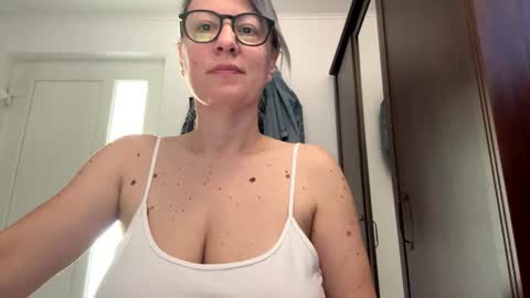 Katy online show from June 2026 06:33:02 AM