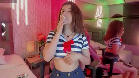 Snapshot of katyparisi chatting on February 2026 08:12:02 PM Katy Parisi online show from February 2026 08:12:02 PM