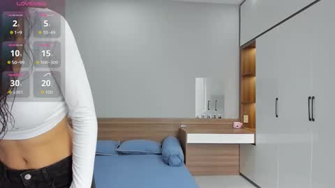 Snapshot of katyxgold chatting on December 2025 08:10:01 AM KatyxGold online show from December 2025 08:10:01 AM