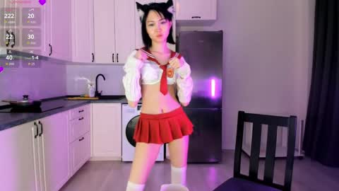 Snapshot of kawai_mai chatting on May 2026 02:02:01 PM mai online show from May 2026 02:02:01 PM