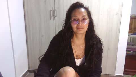  Khawit  online show from January 2025 11:15:02 PM