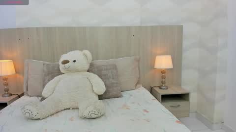   online show from February 2025 11:32:02 AM