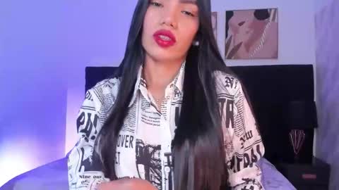 Kayla  online show from October 2025 11:42:01 AM