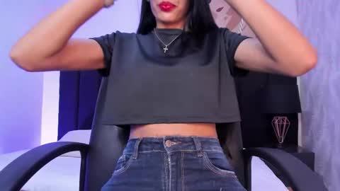 Kayla  online show from November 2025 11:31:02 AM