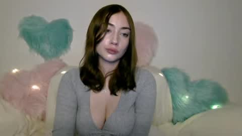 kayla online show from July 2026 07:39:01 PM