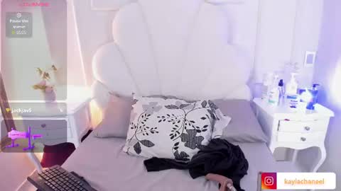 kaylachannell online show from June 2026 03:40:01 AM