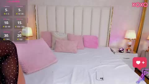 kayladavies_ online show from June 2026 08:00:02 PM