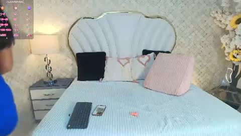 kayladavies_ online show from June 2026 09:38:02 PM