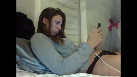 kaylaelizabeth97 online show from November 2025 04:01:02 AM