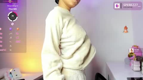 Snapshot of kaylanee_ chatting on July 2026 12:46:01 AM Kaylane online show from July 2026 12:46:01 AM