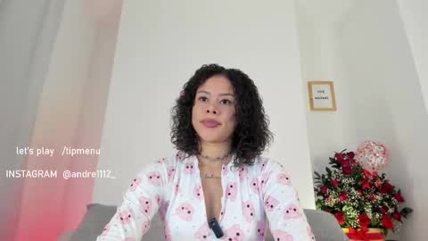 INSTAGRAM AND TW 11kayle online show from February 2026 01:02:01 AM