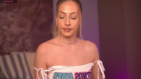 Kayleeflynn online show from February 2025 09:04:02 AM