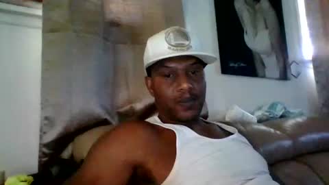 Snapshot of kayleekakesnslim chatting on November 2025 07:03:01 PM kaylee kakes online show from November 2025 07:03:01 PM