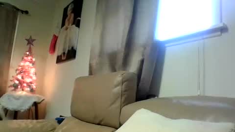 Snapshot of kayleekakesnslim chatting on November 2025 07:54:01 PM kaylee kakes online show from November 2025 07:54:01 PM