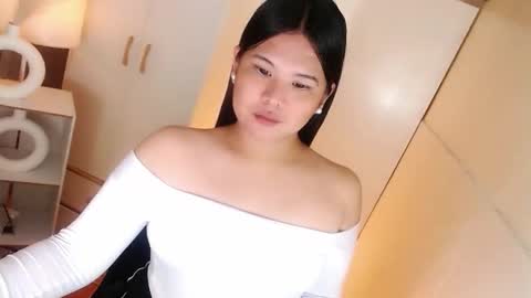 Y O U R        F U T U R E       K A Y L E E  online show from March 2026 05:06:02 PM