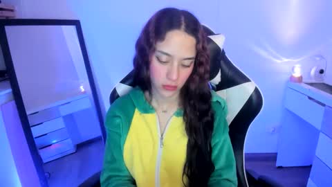 kaylie online show from June 2026 09:29:01 AM
