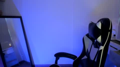 kaylie online show from July 2026 10:34:01 PM