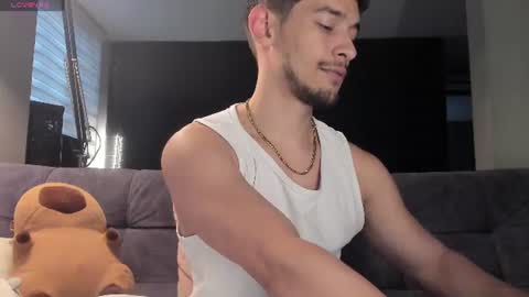 Kayn online show from July 2026 10:14:02 PM