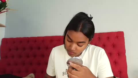 Kayna online show from July 2026 07:09:01 PM