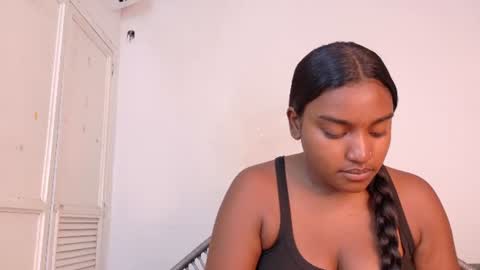 Kayna online show from July 2026 07:10:01 PM