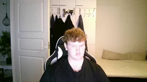 Aatu online show from October 2025 08:13:01 AM