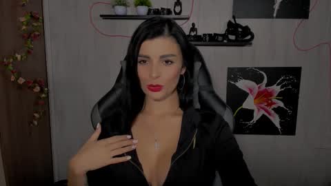 Snapshot of kayworl chatting on December 2024 04:06:01 PM kayworl online show from December 2024 04:06:01 PM