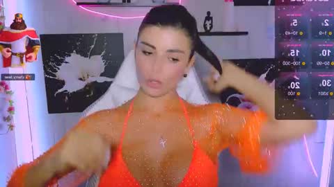 kayworl online show from November 2025 03:17:01 AM