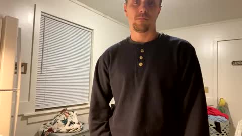 Snapshot of kcdowdy90 chatting on February 2025 02:42:02 AM rowdy6969 online show from February 2025 02:42:02 AM