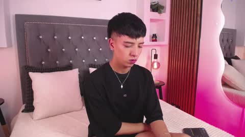 nico online show from February 2026 01:00:02 PM