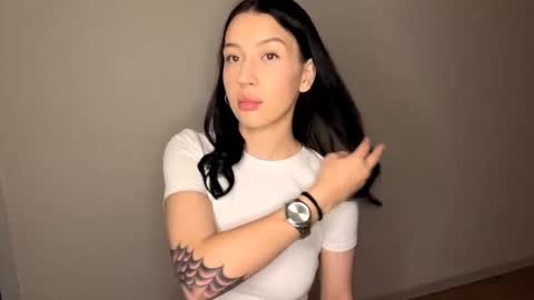 Snapshot of keenaukich chatting on October 2025 08:20:01 PM Ivy online show from October 2025 08:20:01 PM