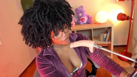 Snapshot of kehlannis_ chatting on February 2026 07:45:01 PM Kehlannis online show from February 2026 07:45:01 PM