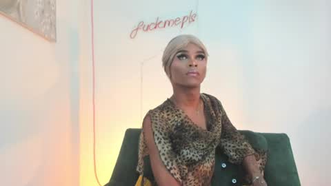 Keila  online show from June 2026 08:44:01 PM