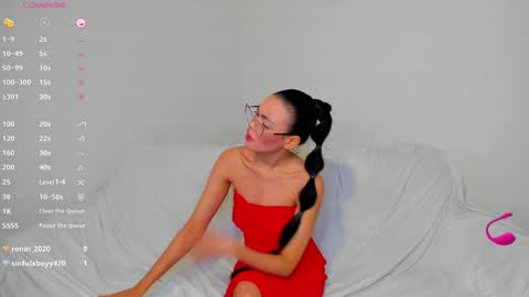 Keily brox online show from March 2025 07:49:02 PM