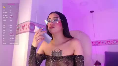 Snapshot of keily_gh1 chatting on March 2025 04:39:02 AM KEILY online show from March 2025 04:39:02 AM