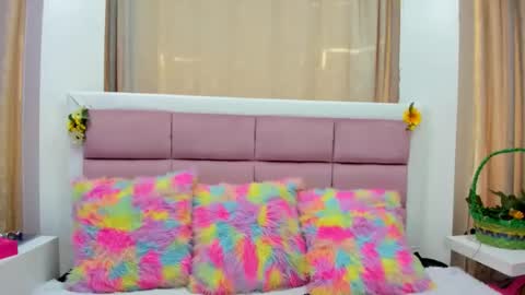 Keiry  online show from February 2026 01:26:01 PM