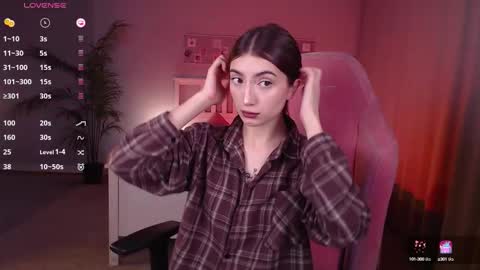 Snapshot of keke_pallmer chatting on September 2025 07:42:01 AM Rina online show from September 2025 07:42:01 AM