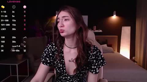 Snapshot of keke_pallmer chatting on October 2025 07:50:02 AM Rina online show from October 2025 07:50:02 AM