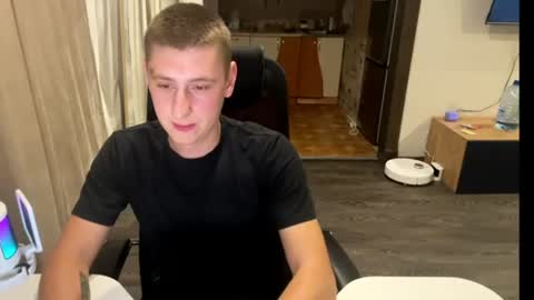 keksik__ online show from July 2026 04:33:01 PM