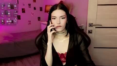 Kelly online show from July 2026 09:17:01 PM