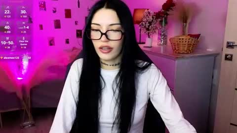 Kelly online show from July 2026 08:45:02 PM