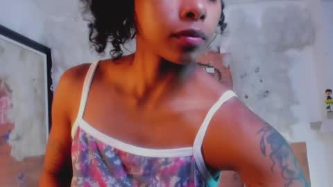 kelly__thomson online show from January 2025 02:33:02 AM