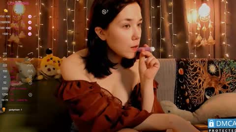 Kelly online show from March 2026 12:20:02 PM