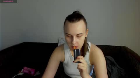 Snapshot of kellycartie chatting on April 2026 03:09:01 PM Im Kelly online show from April 2026 03:09:01 PM