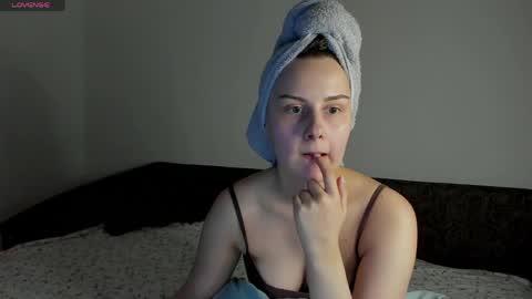 Snapshot of kellycartie chatting on May 2026 06:42:02 PM Im Kelly online show from May 2026 06:42:02 PM