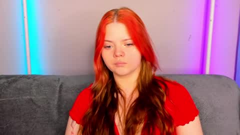 Snapshot of kellyfiery chatting on May 2026 01:11:02 AM Kellyfiery online show from May 2026 01:11:02 AM